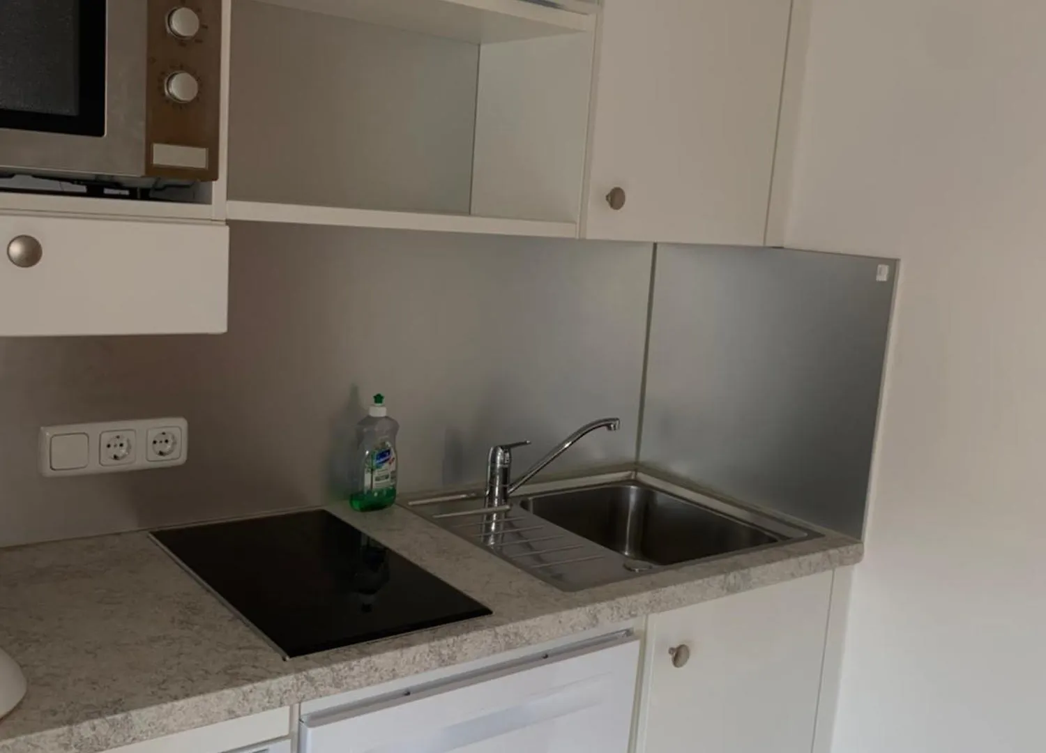 Huebsches Apartment Im Suessen Ortsteil Breitbrunn Herrsching am Ammersee
